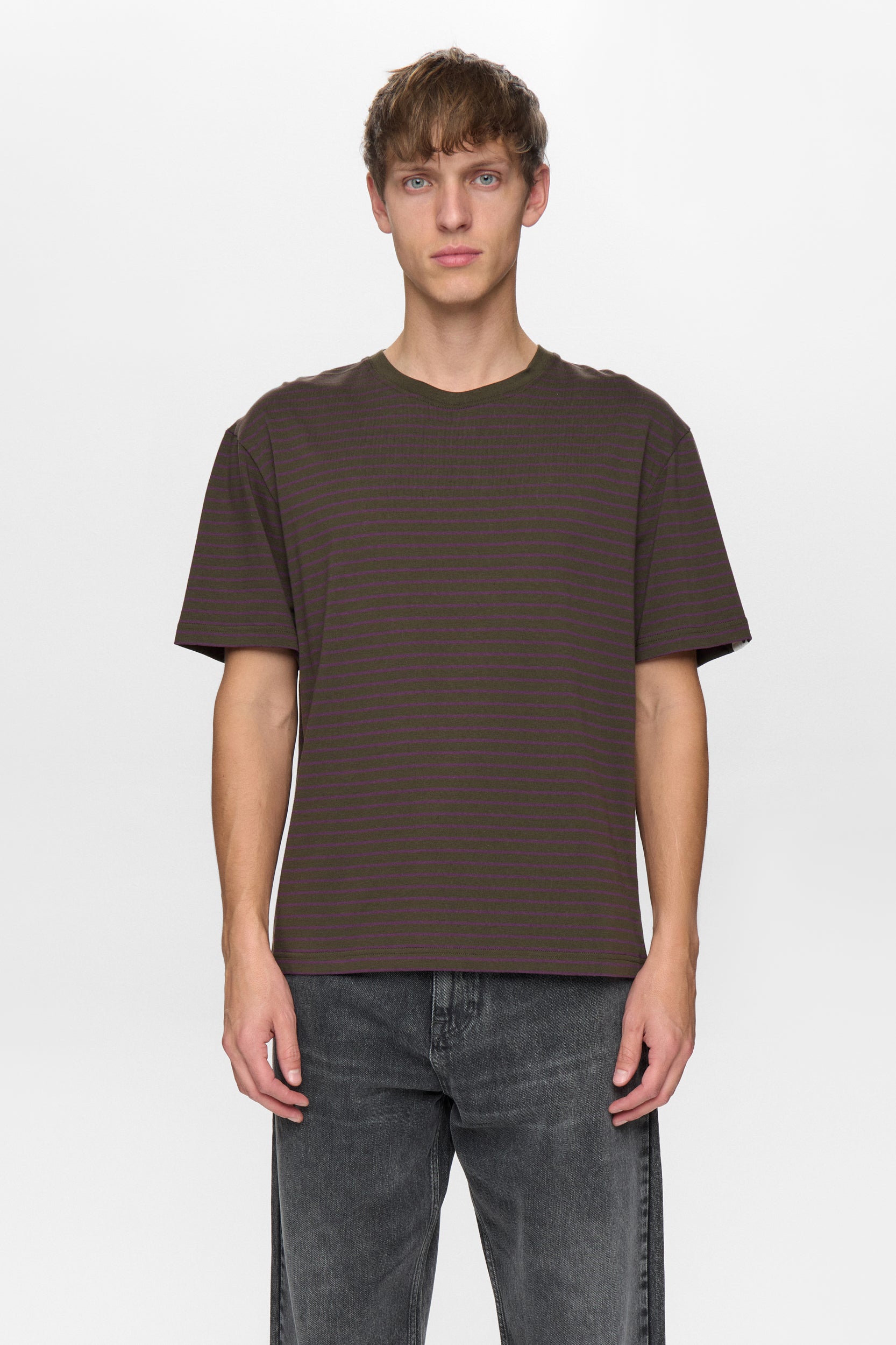 AKVILLADS STRIPE S/S TEE - Loden Green