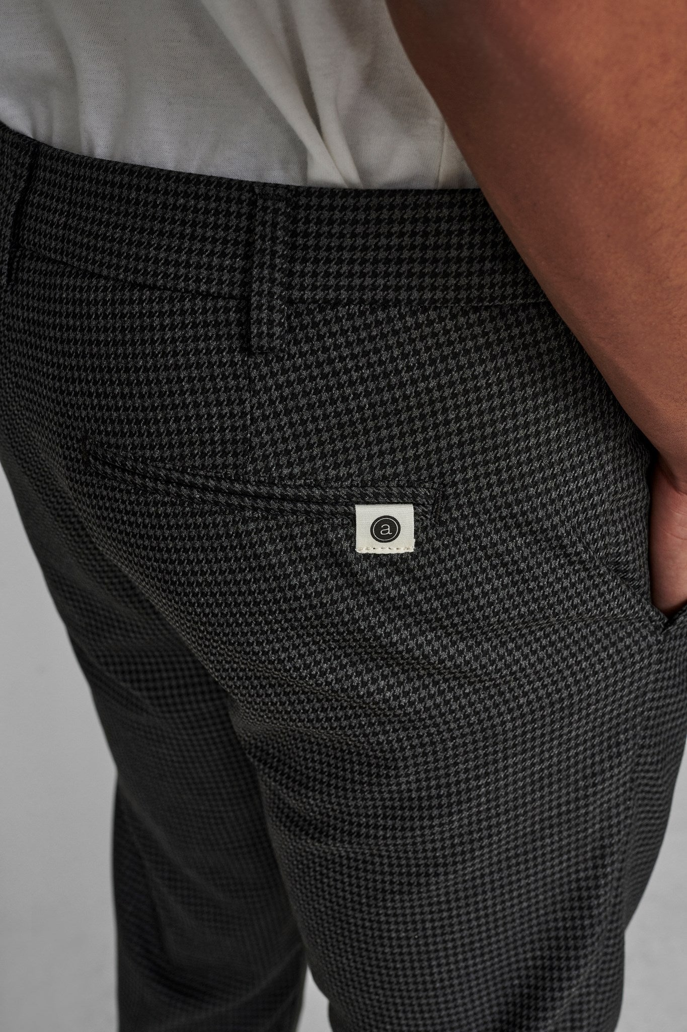 9420604-0509_5 (1).jpg