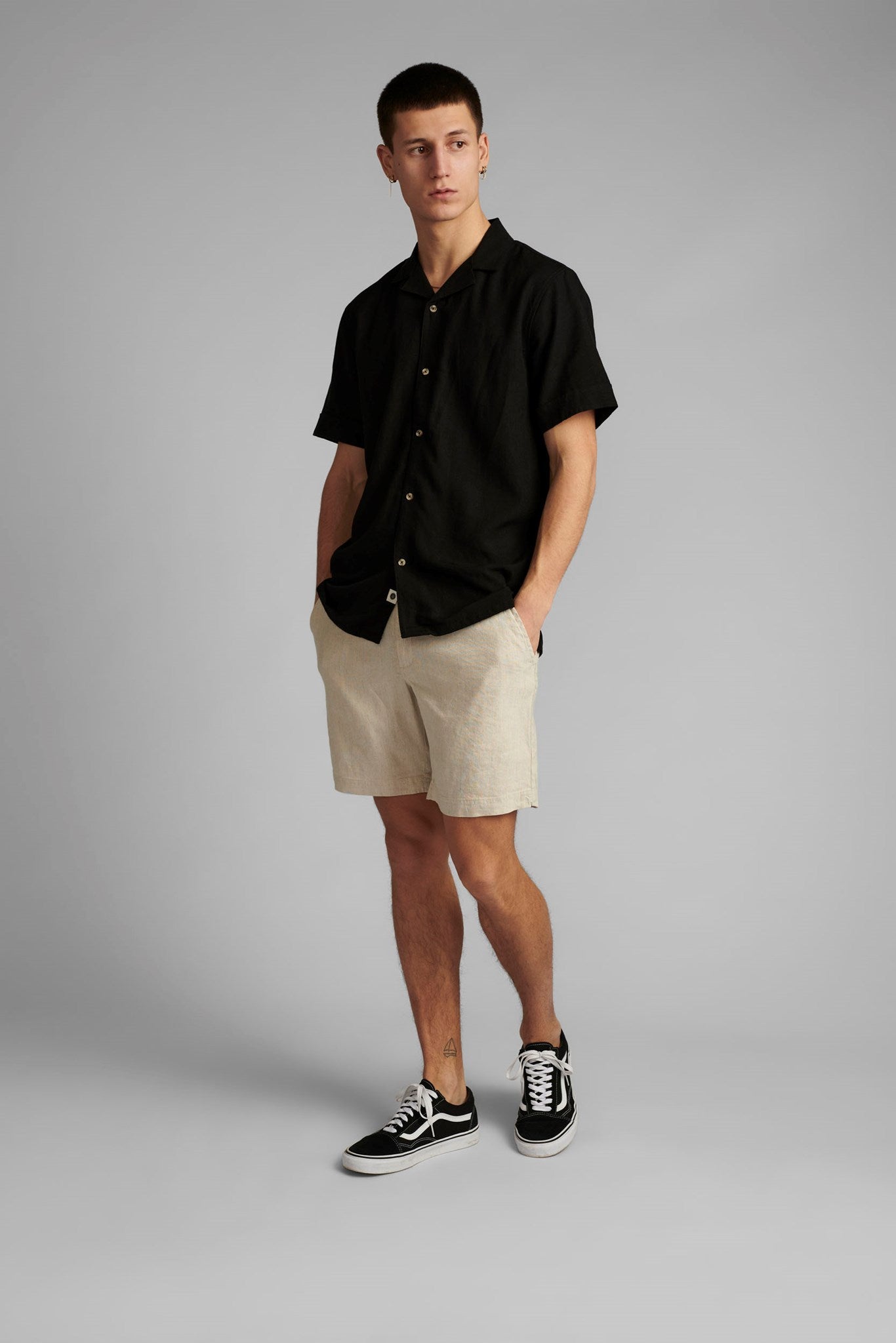 900107-5517_3.jpg